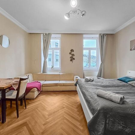 King-Size Comfort In Three Bedrooms Wien Ngoại thất bức ảnh